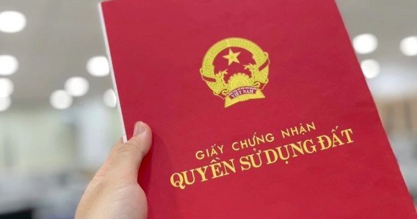 Chủ tịch UBND cấp xã có thẩm quyền cấp sổ đỏ